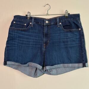 Levi's dark wash mid length shorts, women's 33